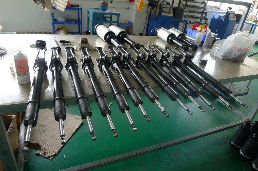 Guangzhou Jovoll Auto Parts Technology Co., Ltd. línea de producción del fabricante