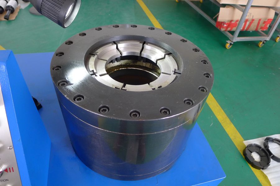 Guangzhou Jovoll Auto Parts Technology Co., Ltd. línea de producción del fabricante