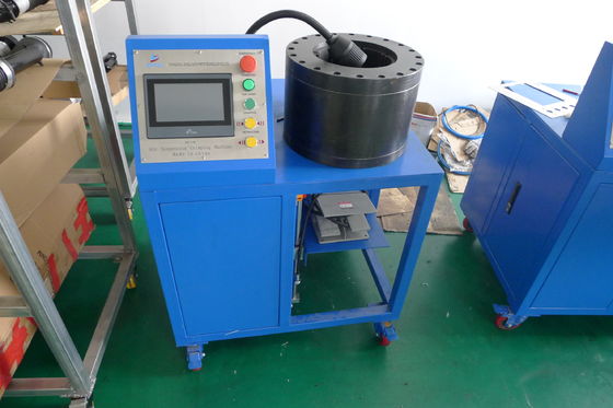 Máquina que prensa de la manguera hidráulica material de goma y de acero para las piezas de la suspensión del aire
